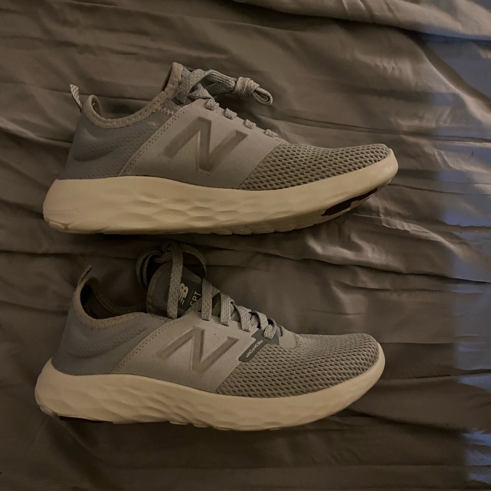 Gray New Balance Tennis shoes size 8.5